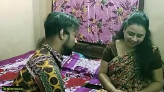चलाएँ भाप से भरा अंतरजातीय मुठभेड़: युवा भारतीय भाभी की गुदा क्रीमपाइ!