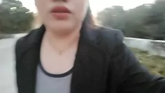 play सेक्सी मिल्फ़ बॉयफ्रेंड के पत्तों के बाद कहीं भी बीच में गड़बड़