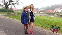 Afspelen Jessie en Lucas Lumacarie's ondeugende drietal met een sexy milf