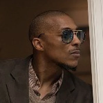 Pornostar Alphonso Layz